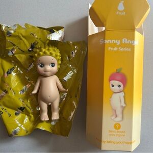 Sonny Angel Dorian Fruit Series